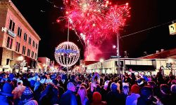 A crowd of people at the Ludington’s New Year’s Eve Ball drop 