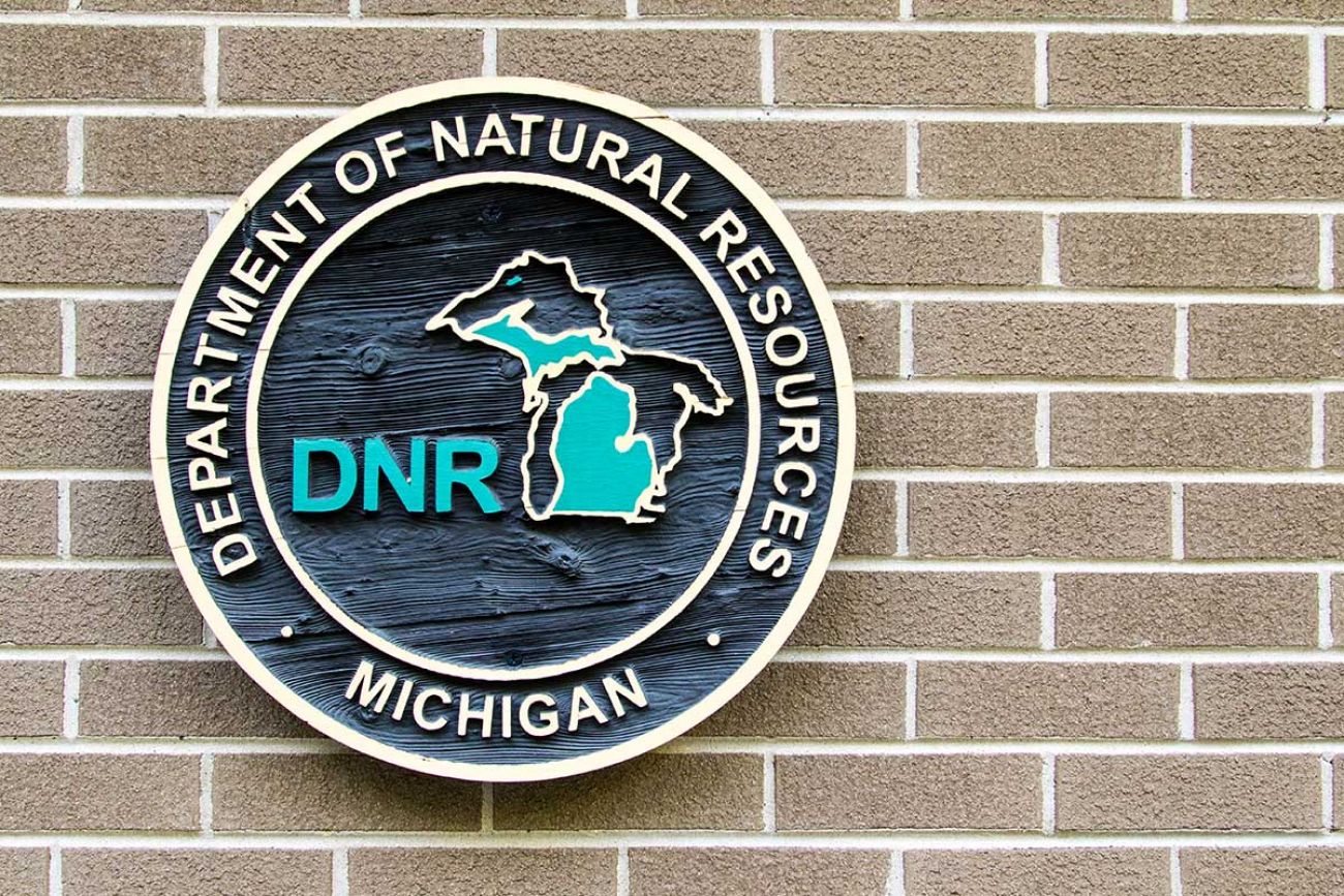 DNR