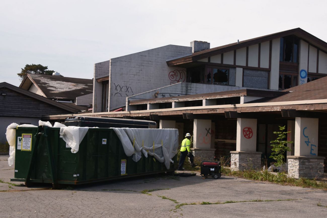 Sugar Loaf Demolition