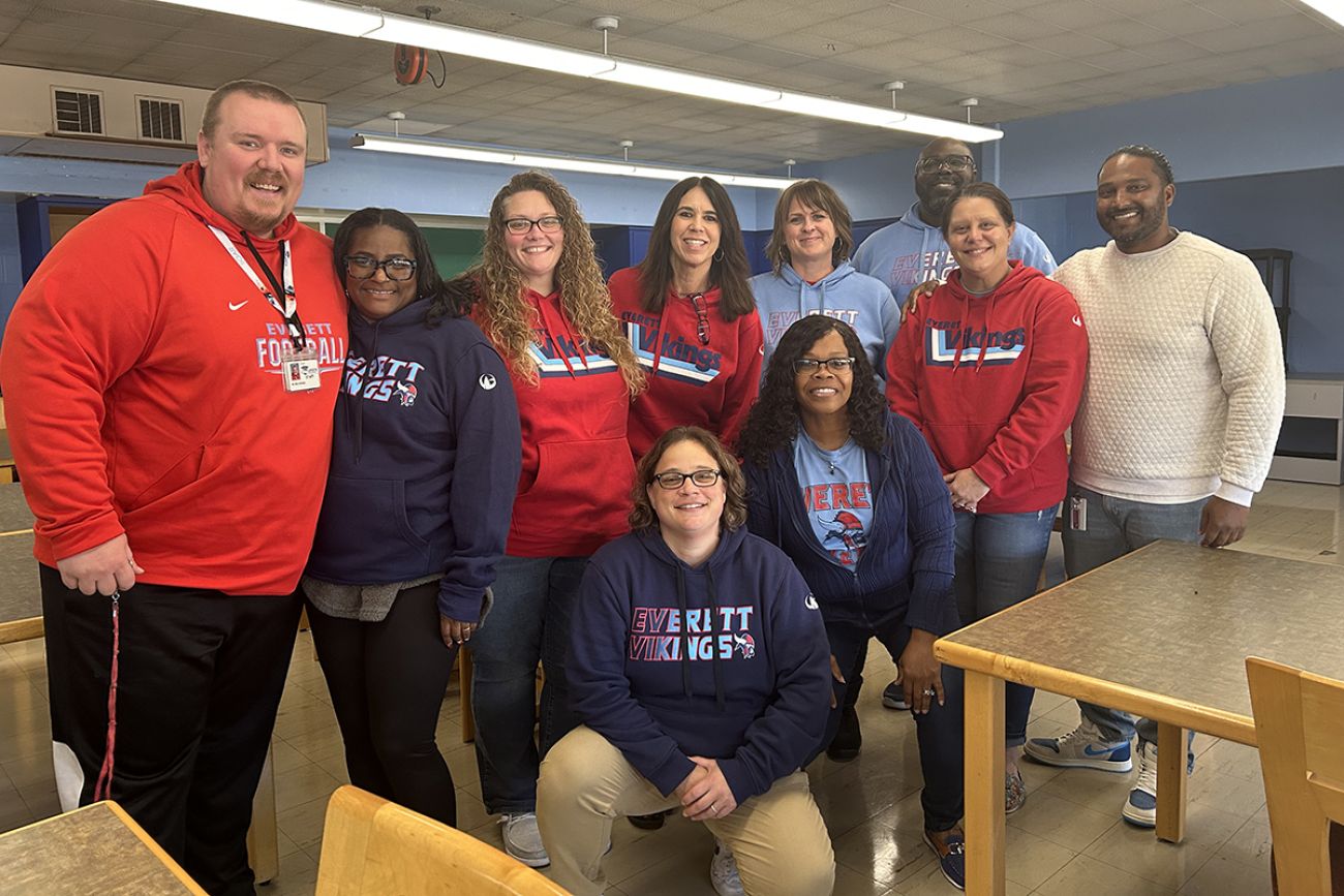 Group photo of Everett High School staff